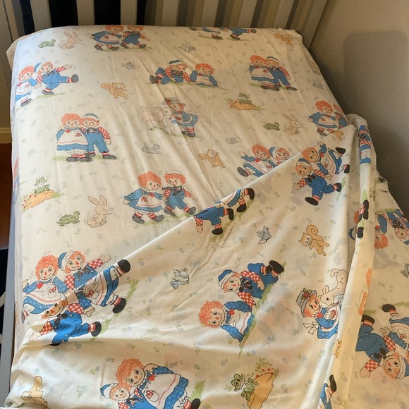 Vintage pacific Raggedy Ann and Andy twin sheet set - Picture 2 of 7